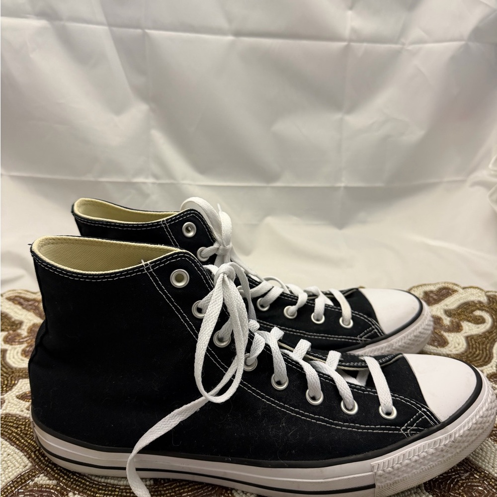Converse Cream and Blue High-Tops